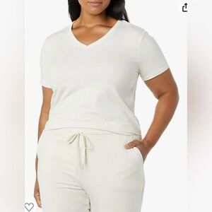 Amazon Aware Women's Perfect Short-Sleeve V-Neck T-Shirt Plus Size